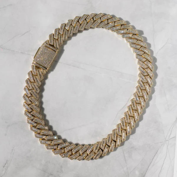 19mm Moissanite Prong Baguette Cuban Chain