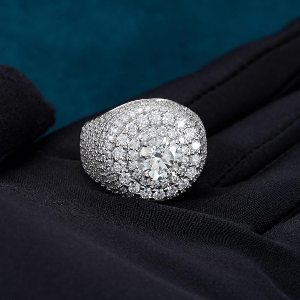 VVS Moissanite Round Cluster Ring